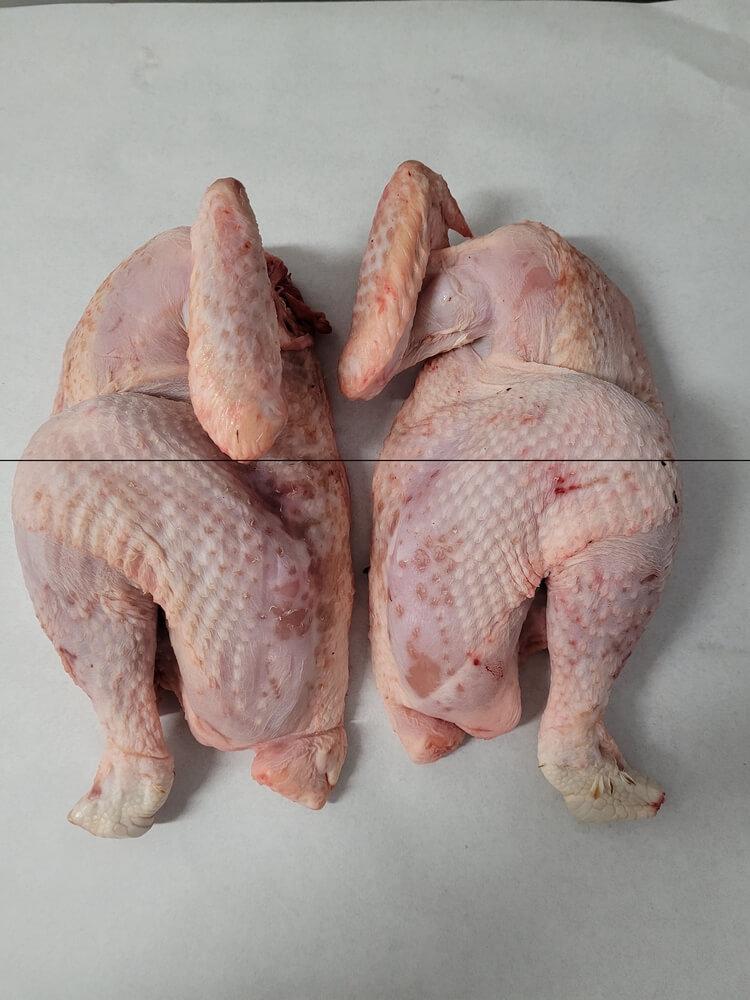 Poulet coupé en 4